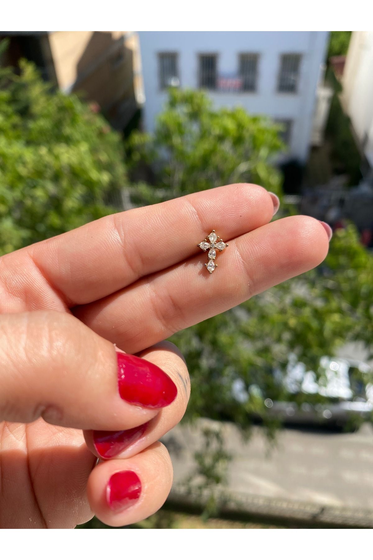 satirus Gold helix tragus kıkırdak piercing Çelik haç şeklinde