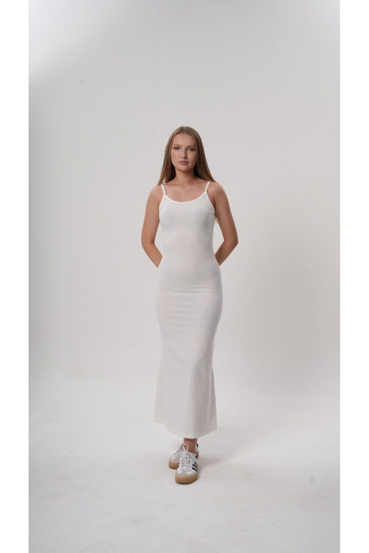 femmes fraiches Femmes Dolce Beyaz Elbise