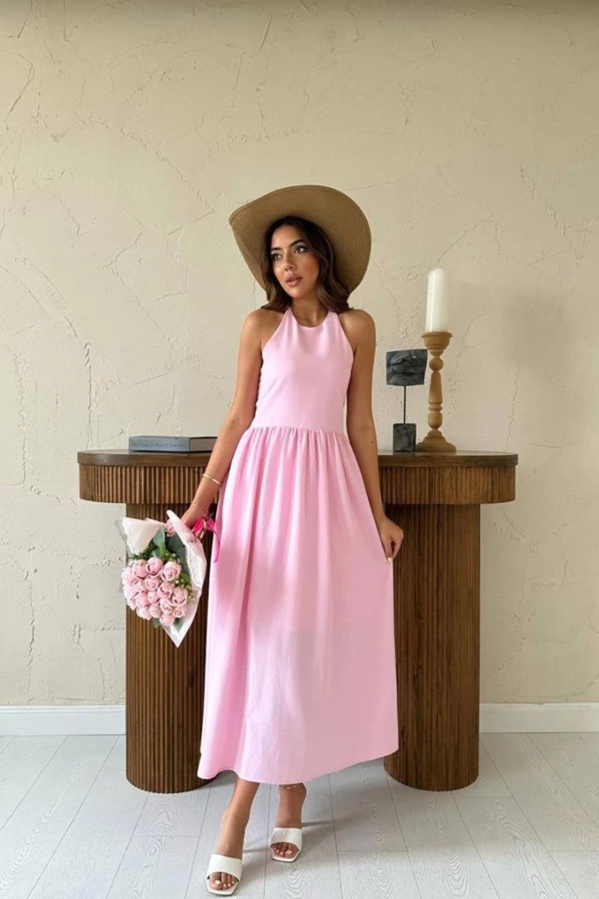 Butik Pembe Arkası Gipeli Keten Elbise