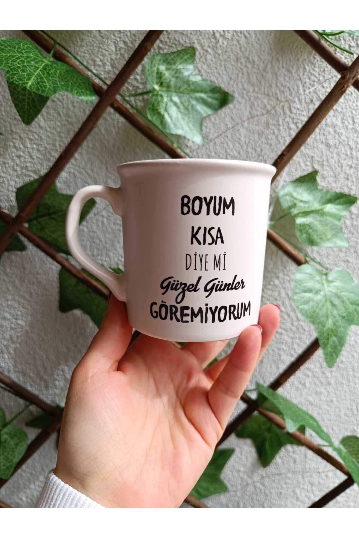 Fallinlove Boyum Kısa Diye Mi Güzel Günler Göremiyorum Mottolu Kupa