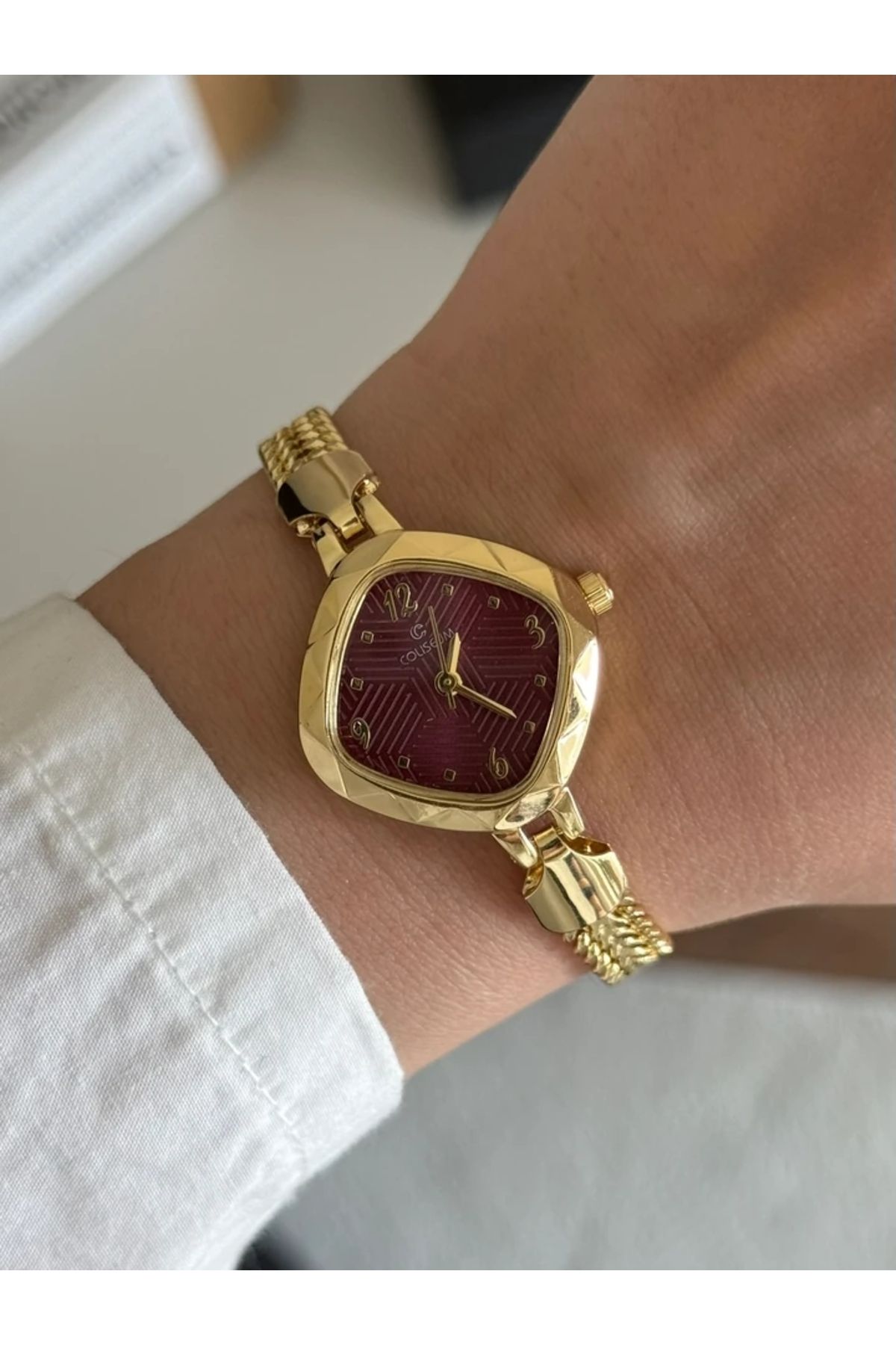 RoseandRoses Feruzea Örgü Zincir Kordon Minimal Kadın Kol Saati Gold (Bordo Kadran)
