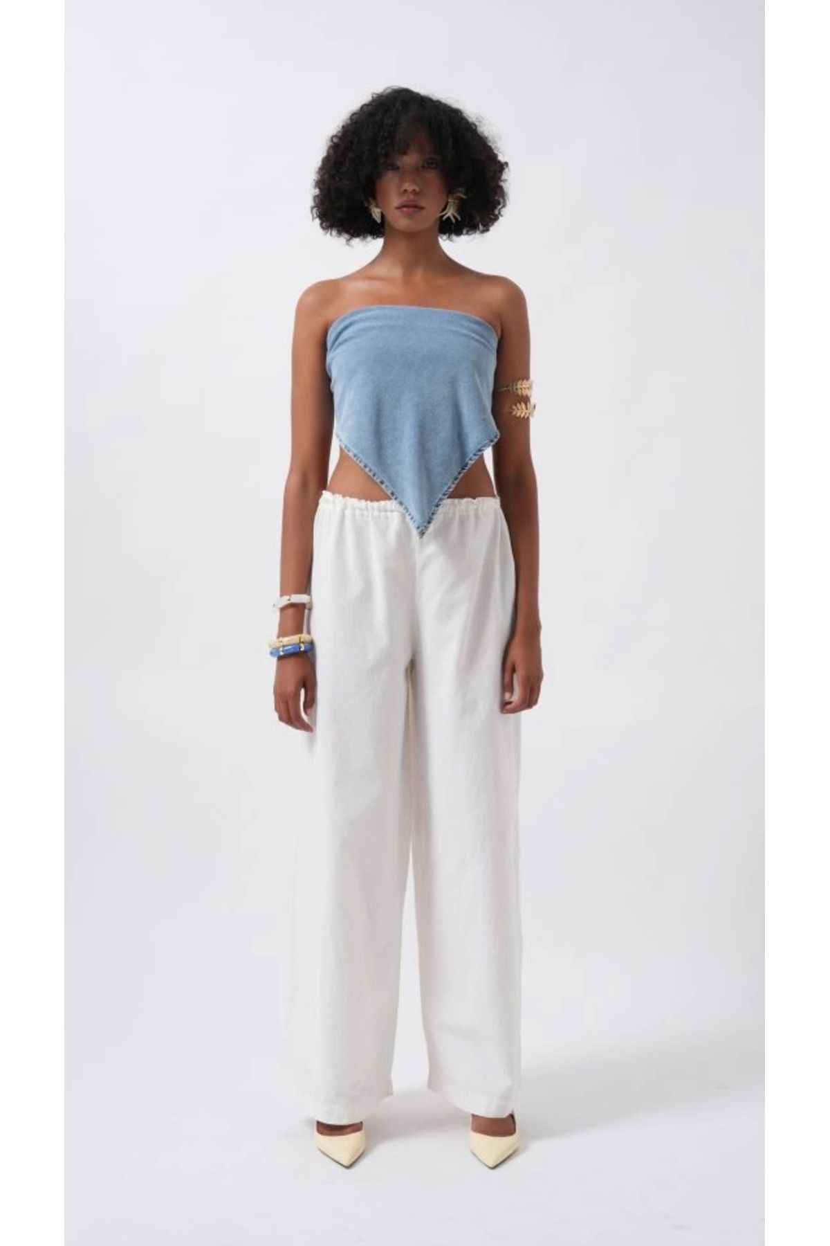 Omarı Bağlamalı Denim Crop