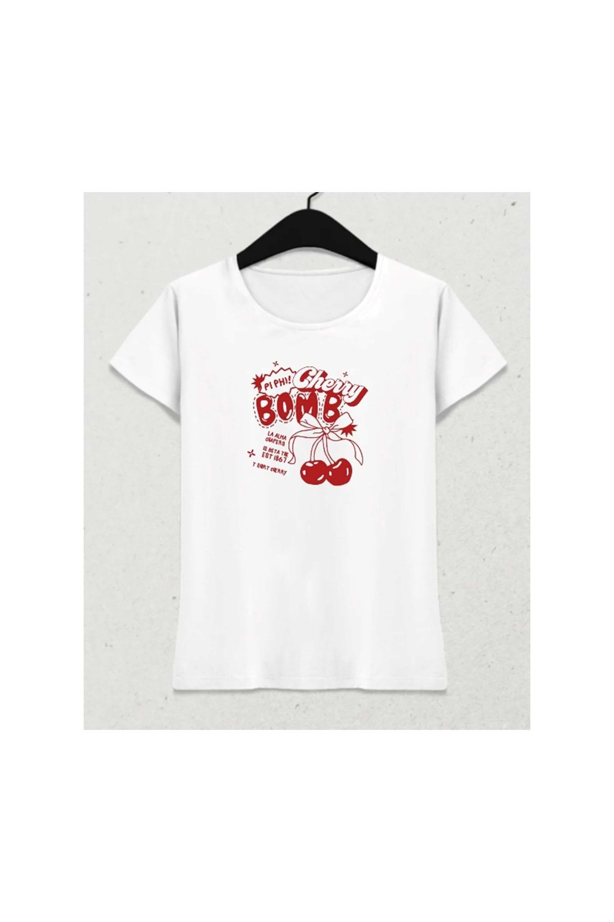 HENA DİZAYN Cherry Sweet But Explosive – Feminine Fit T-Shirt Beyaz