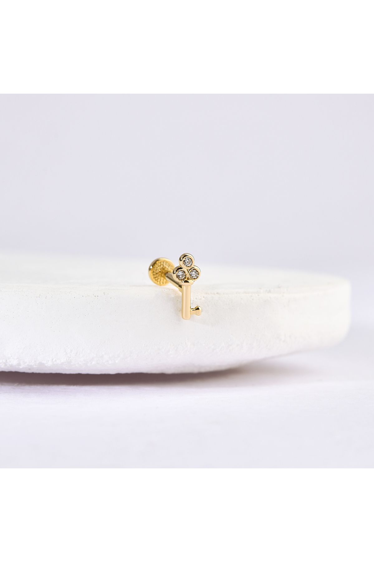 Akar Jewellery 14 Ayar Altın Taşlı Anahtar Minimal Tragus Pırlanta Piercing
