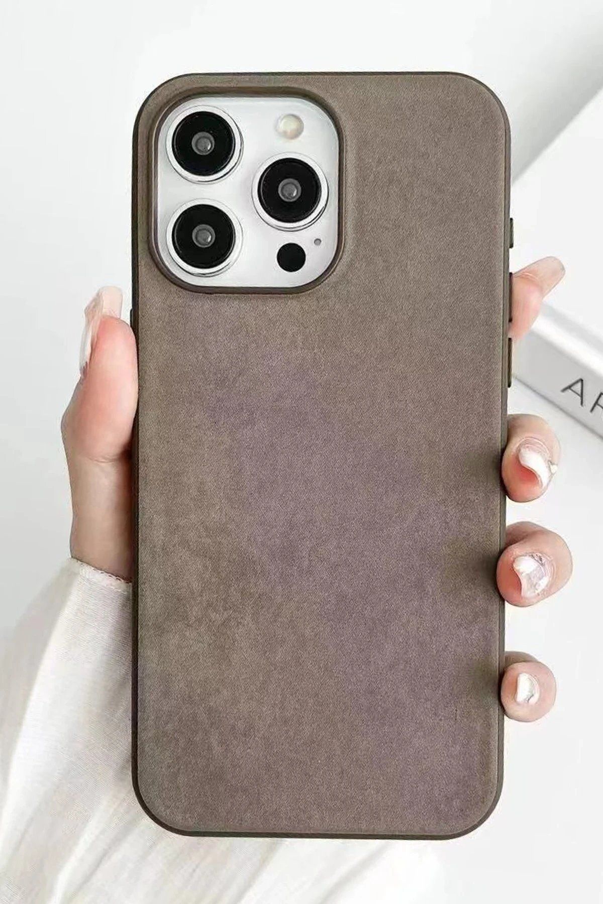 CepteToptan Newface iPhone 15 Pro Kılıf Karen Magsafe Kapak - Kahverengi