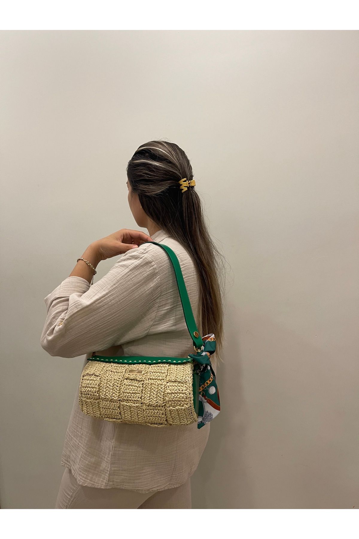 Matmazel Bags Deri detaylı silindir omuz çantası yeşil