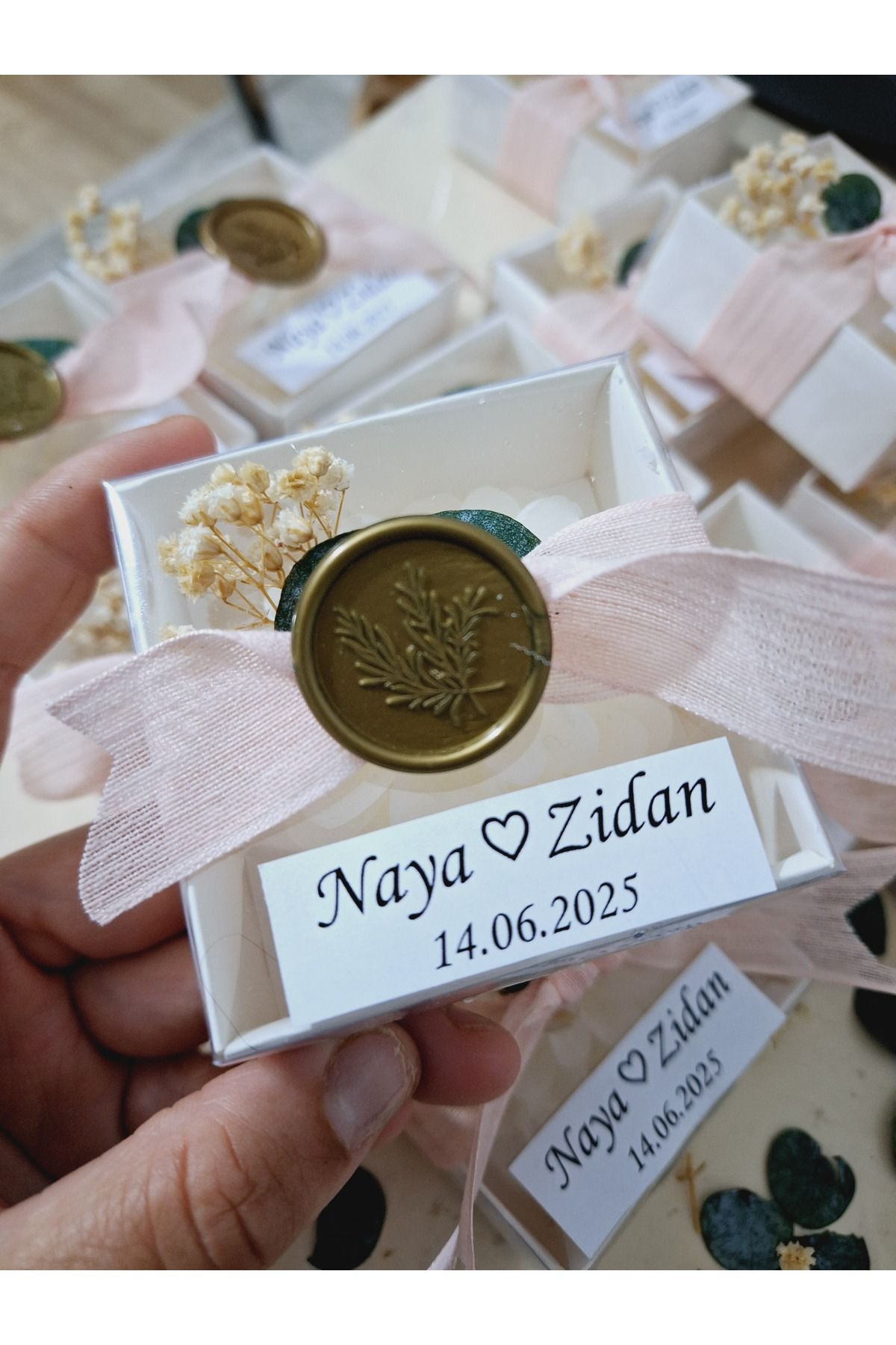 Yakamoz Style Lotus mum mühür detaylı pudra renk 20 adet