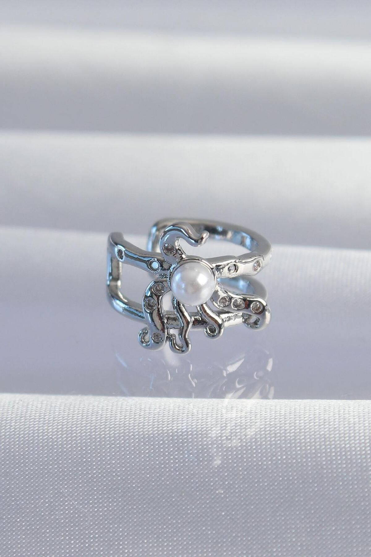 AfraBeauty 925 Ayar Paslanmaz Çelik Gümüş İncili Ahtapot Earcuff Küpe