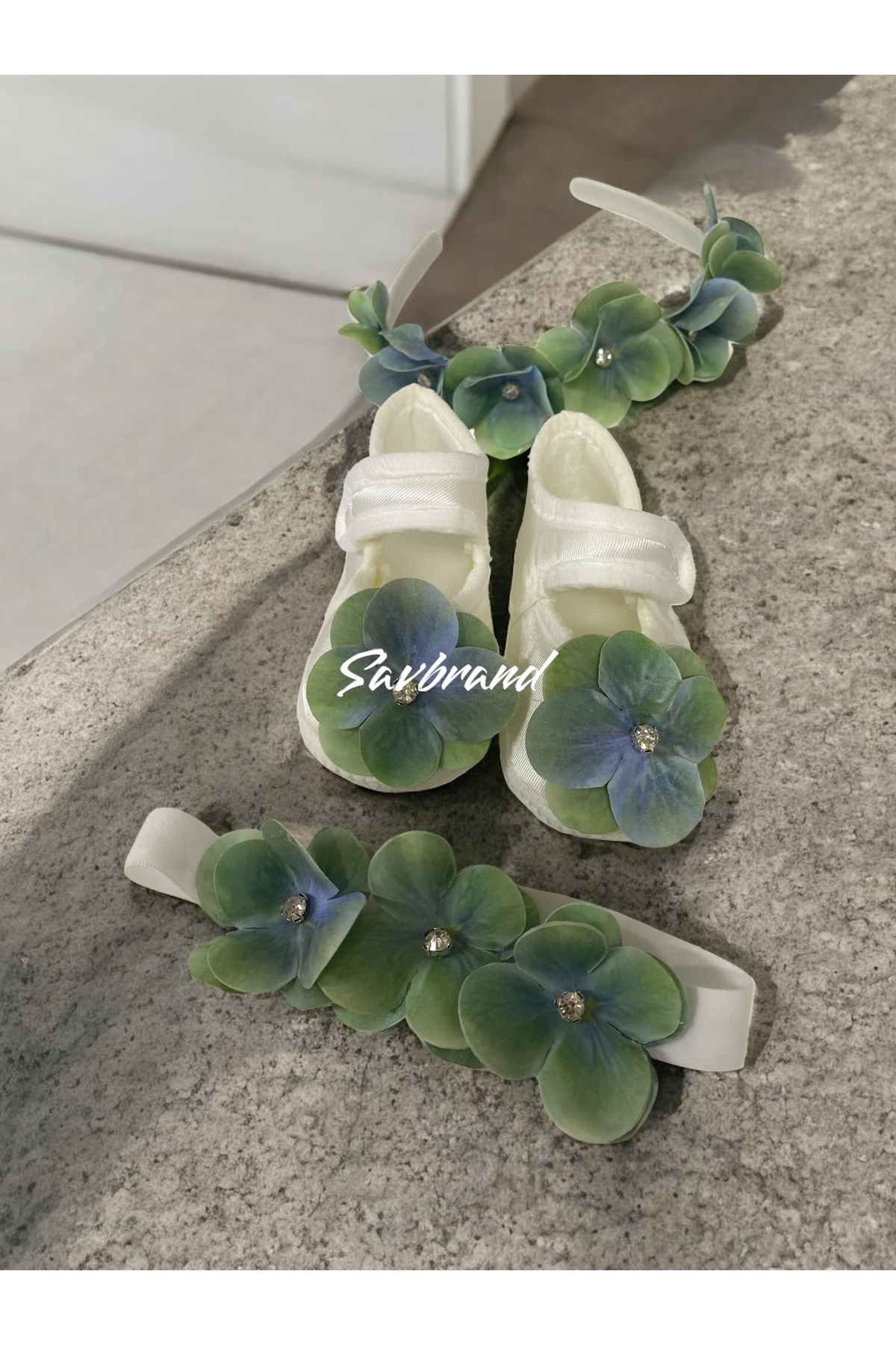 SavBrand Anne Tacı, Bebek Patik ve Bandana 3'lü Özel Set fotoğrafı 2 (önizleme)