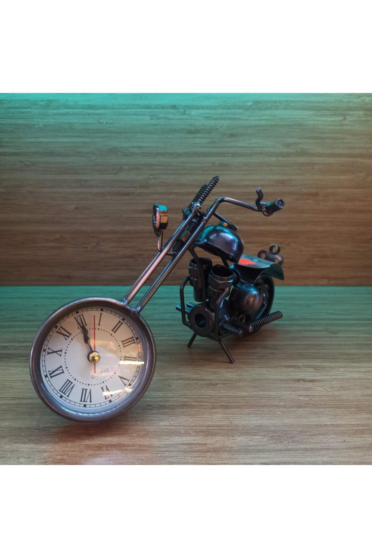 Saatistan Gri metal motosiklet saat, şık ve dayanıklı tasarım, modern tarz, kaliteli ürün