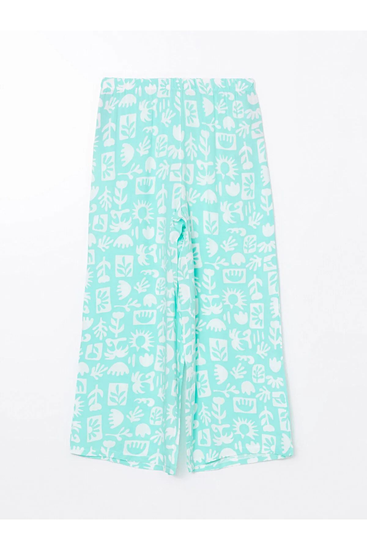 LC Waikiki U Yaka Çiçekli Kadın Kaprili Pijama Takımı