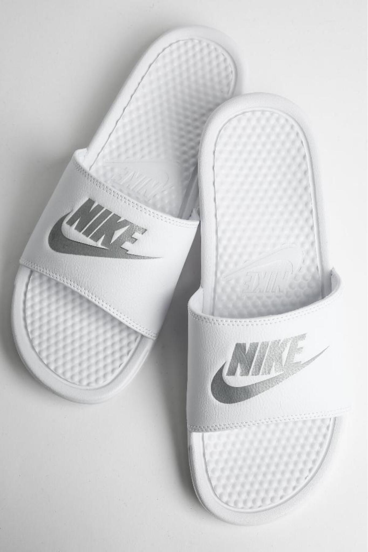 Nike Benassi Jdı Unisex Beyaz Spor Terlik