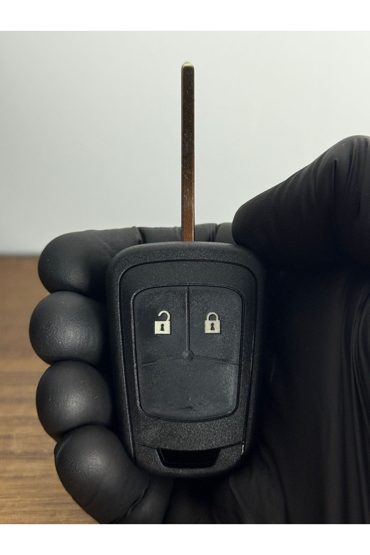 Mavi Keys Opel Insignia Astra J Chevrolet cruze 2 Düğmeli Sustasız Anahtar Kumanda Kabı
