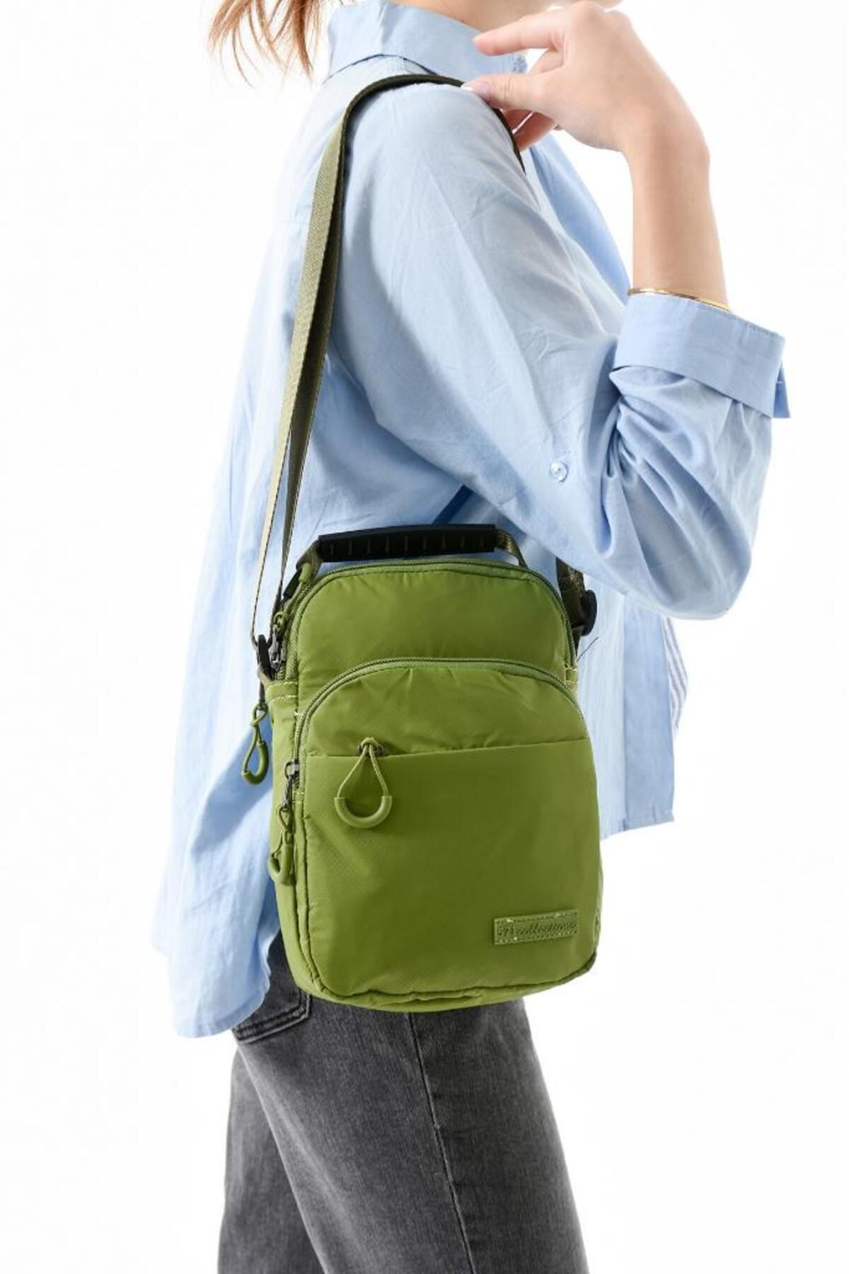 Baginn 571 Collection Paraşüt Kumaş Unisex Postacı Çanta Elde Tutma Çapraz Askılı Omuz Çantası 25*15 Cm