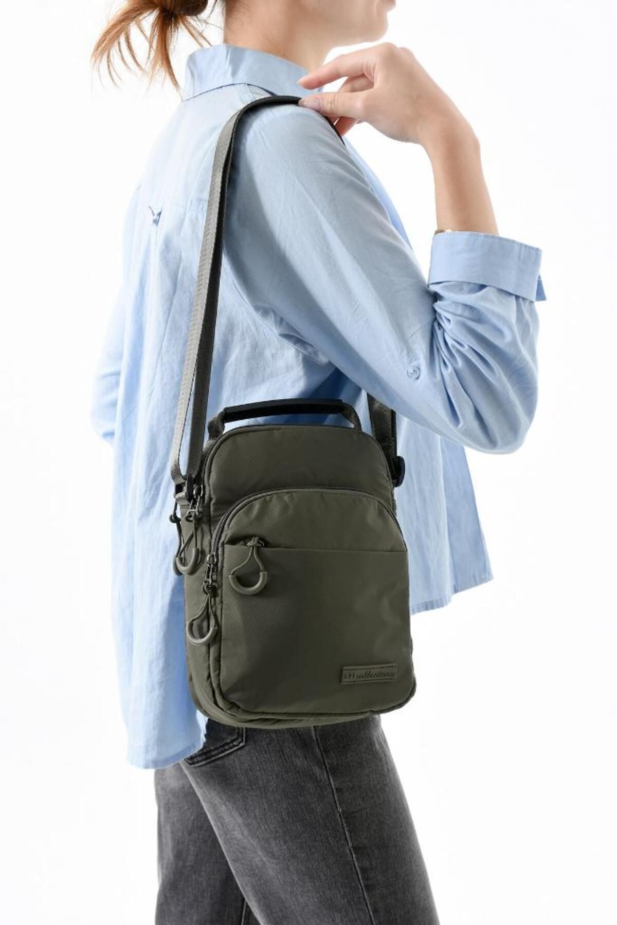 Baginn 571 Collection Paraşüt Kumaş Unisex Postacı Çanta Elde Tutma Çapraz Askılı Omuz Çantası 25*15 Cm