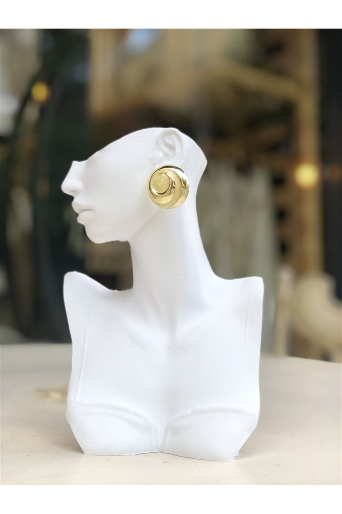 Gözde Tasarım Butik KADIN ALTIN GOLD RENGİ MERMER BATİK DESEN YUVARLAK PİRİNÇ KÜPE