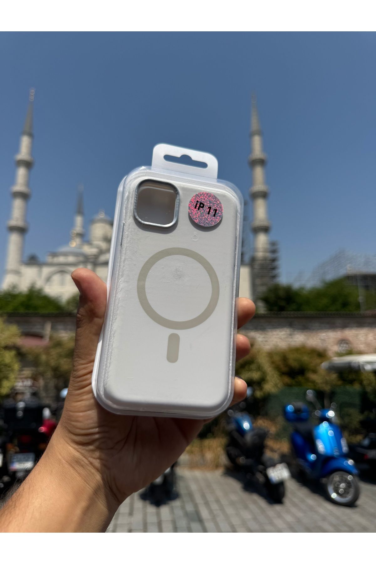 Newon İPhone 11 kılıfı