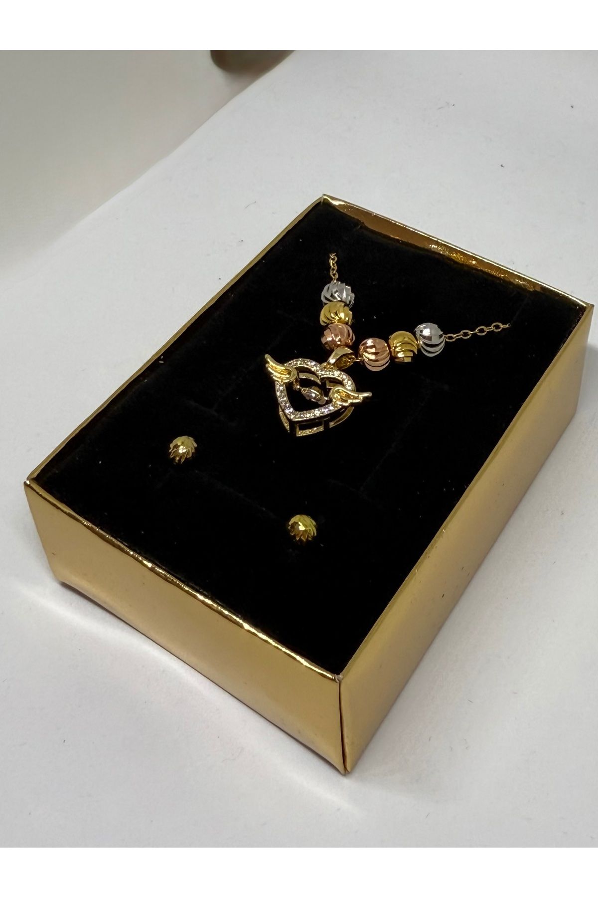 Gulsah's Store Çelik gold kalpli zirkon taşlı renkli dorikalı kolye ve küpe seti