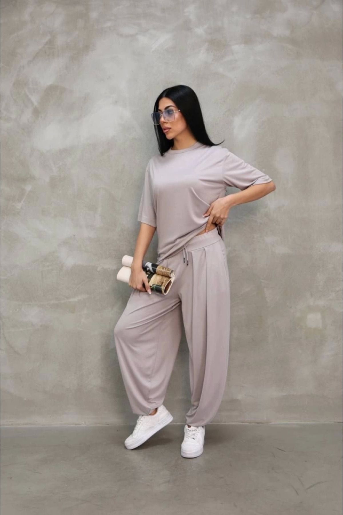 Omarı Yumuşak Dokulu Oversize Bisiklet Yaka T-shirt Jogger Eşofman Takımı - Gri