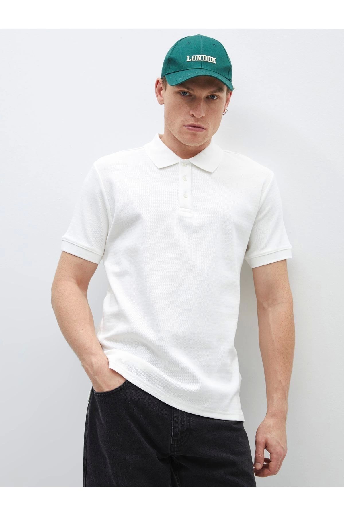 LC Waikiki LCWAIKIKI Polo Yaka Kısa Kollu Erkek Tişört
