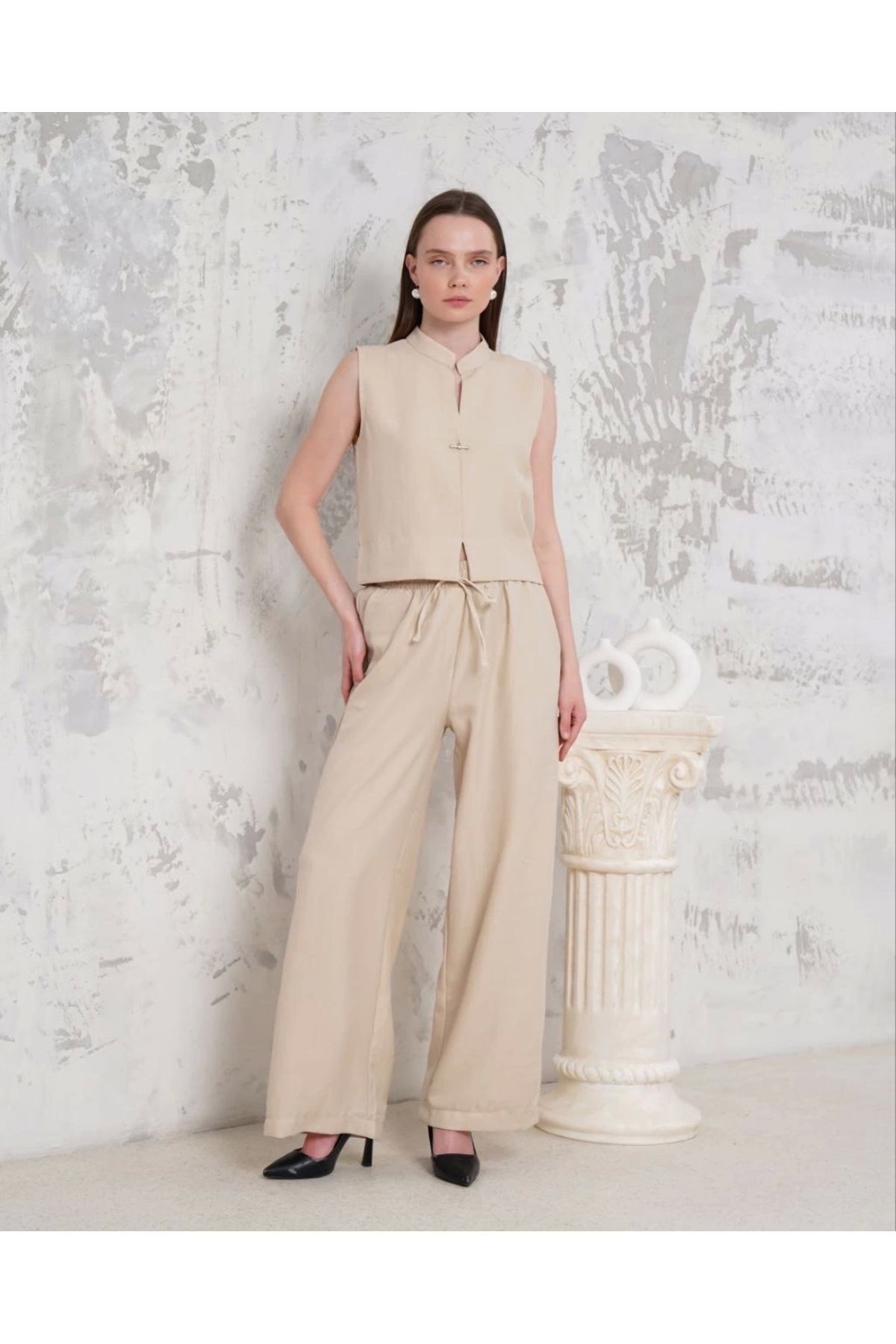 ufukmoda Broşlu yelek pantolon takım bej s255821