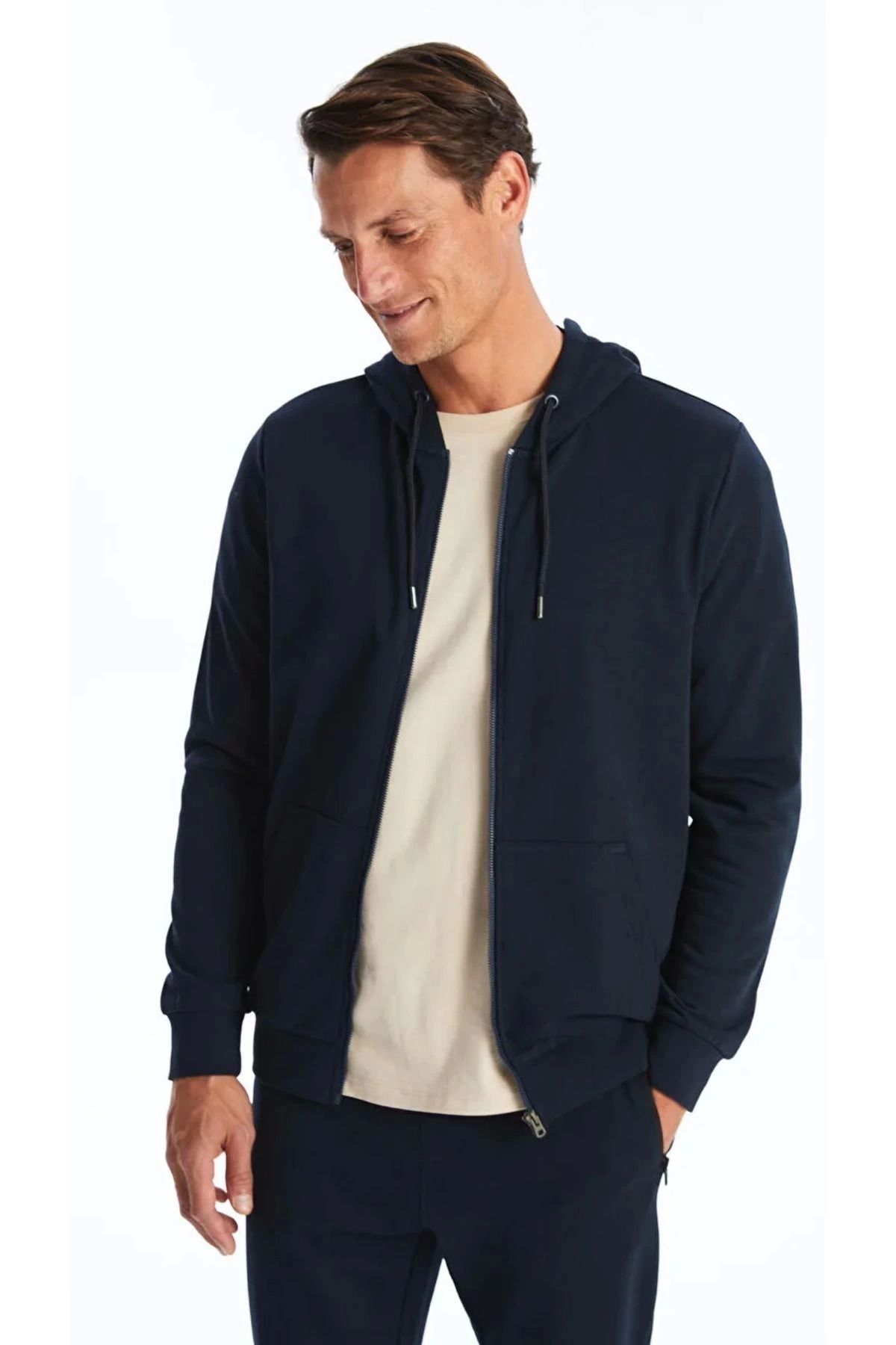 LC Waikiki LCWAIKIKI Classic Kapüşonlu Uzun Kollu Erkek Fermuarlı Sweatshirt
