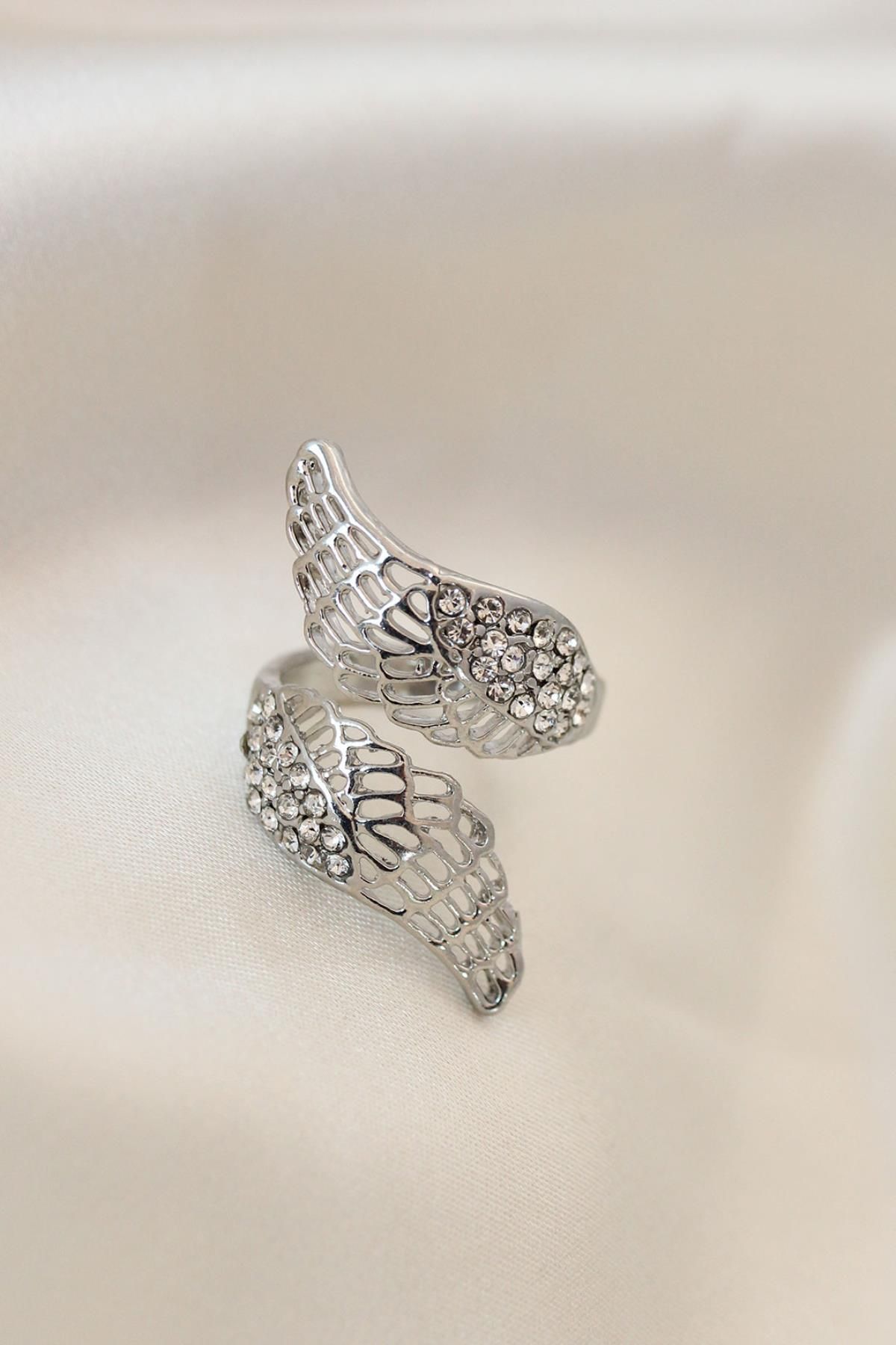 Celira Ayarlamalı Silver Renk Metal Zirkon Taşlı Kanat Yüzük
