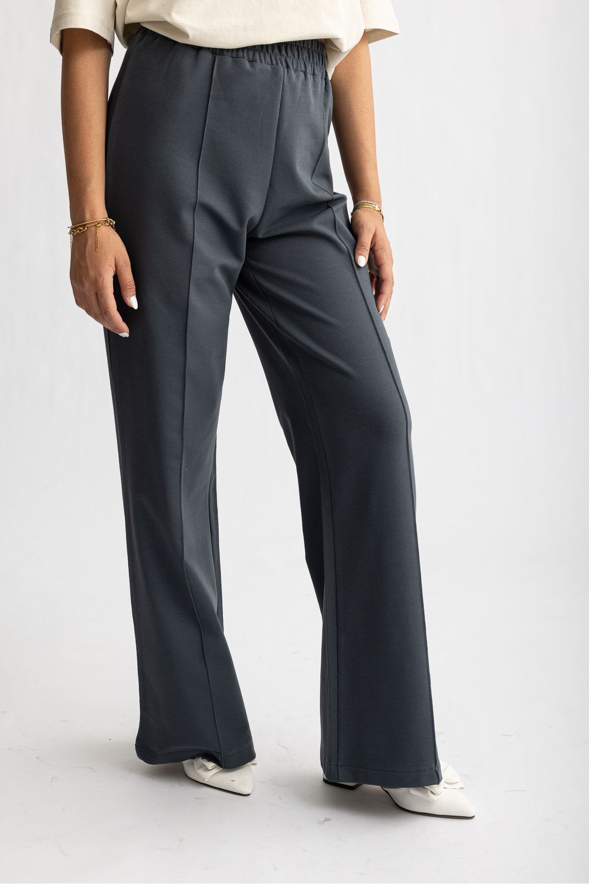 Suede Style 8286 - Geniş Paça Bel Lastikli 2 İplik Örme Rahat Salaş Kadın Pantolonu