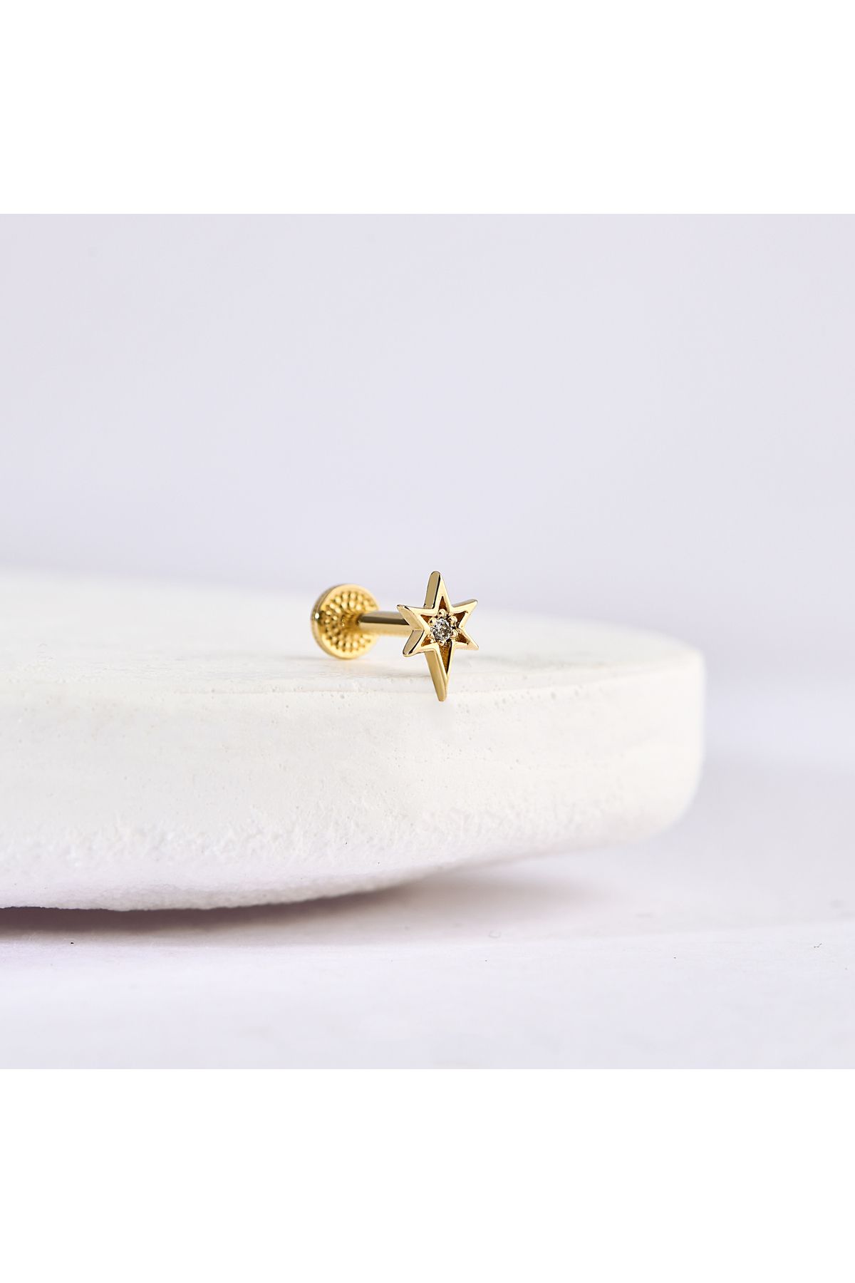 Akar Jewellery 14 Ayar Altın Taşlı Kayan Yıldız Minimal Tragus Pırlanta Piercing