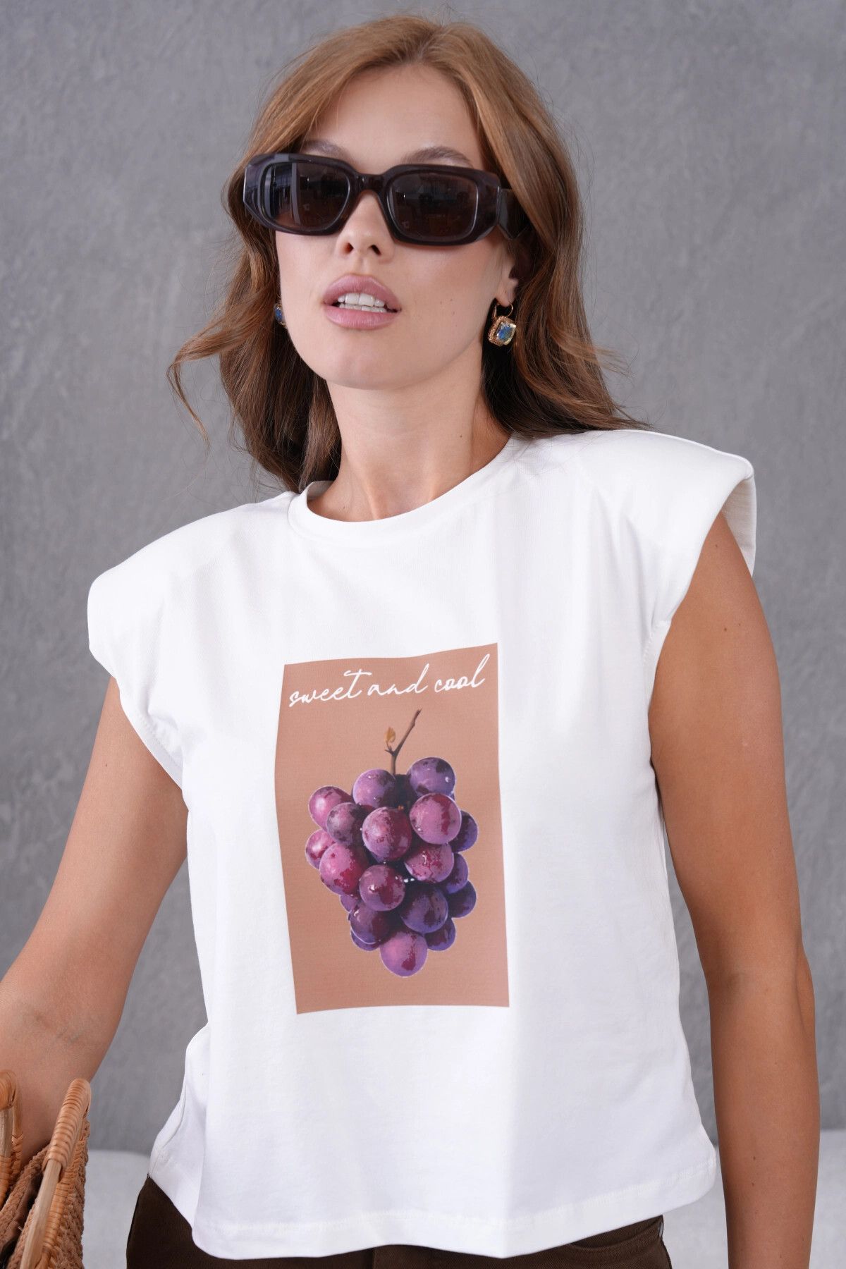 Park Karon Kolsuz Kısa T-Shirt
