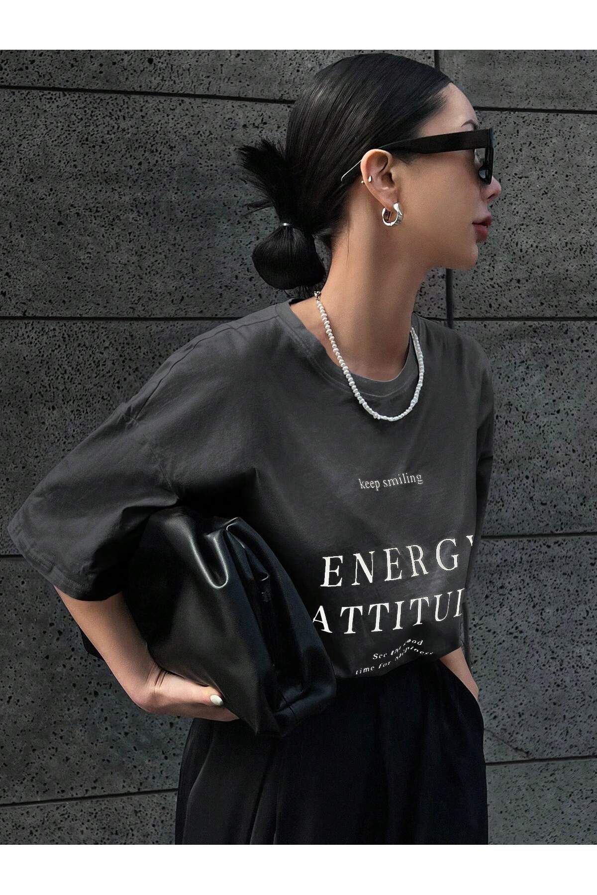 JANSO GROUP -KADIN PAMUKLU BASKLI LIFE ATTITUDE KISA KOLLU TSHIRT OVERSİZE BÜYÜK BEDEN