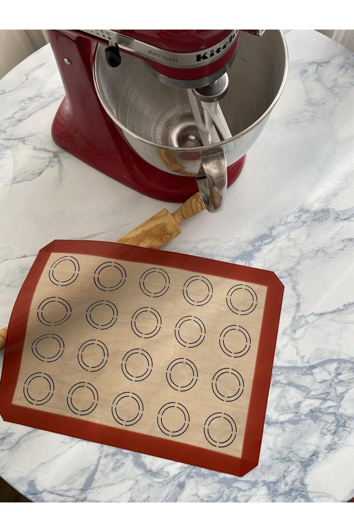 MEGOBİNE WHERE Yapışmaz Makaron Silpat, Kırmızı Çerçeveli, 18 Halkalı ZTML SYFT 1139610