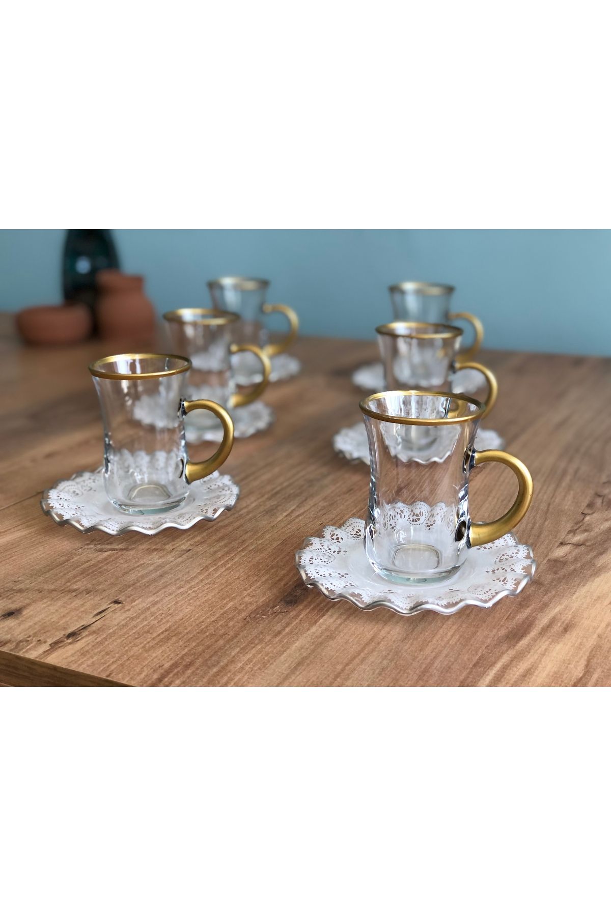 B&M Gümüş Dantel Desenli Kıvrımlı 12 Parça Çay Seti 6 Kişilik (Kulplu Bardak)