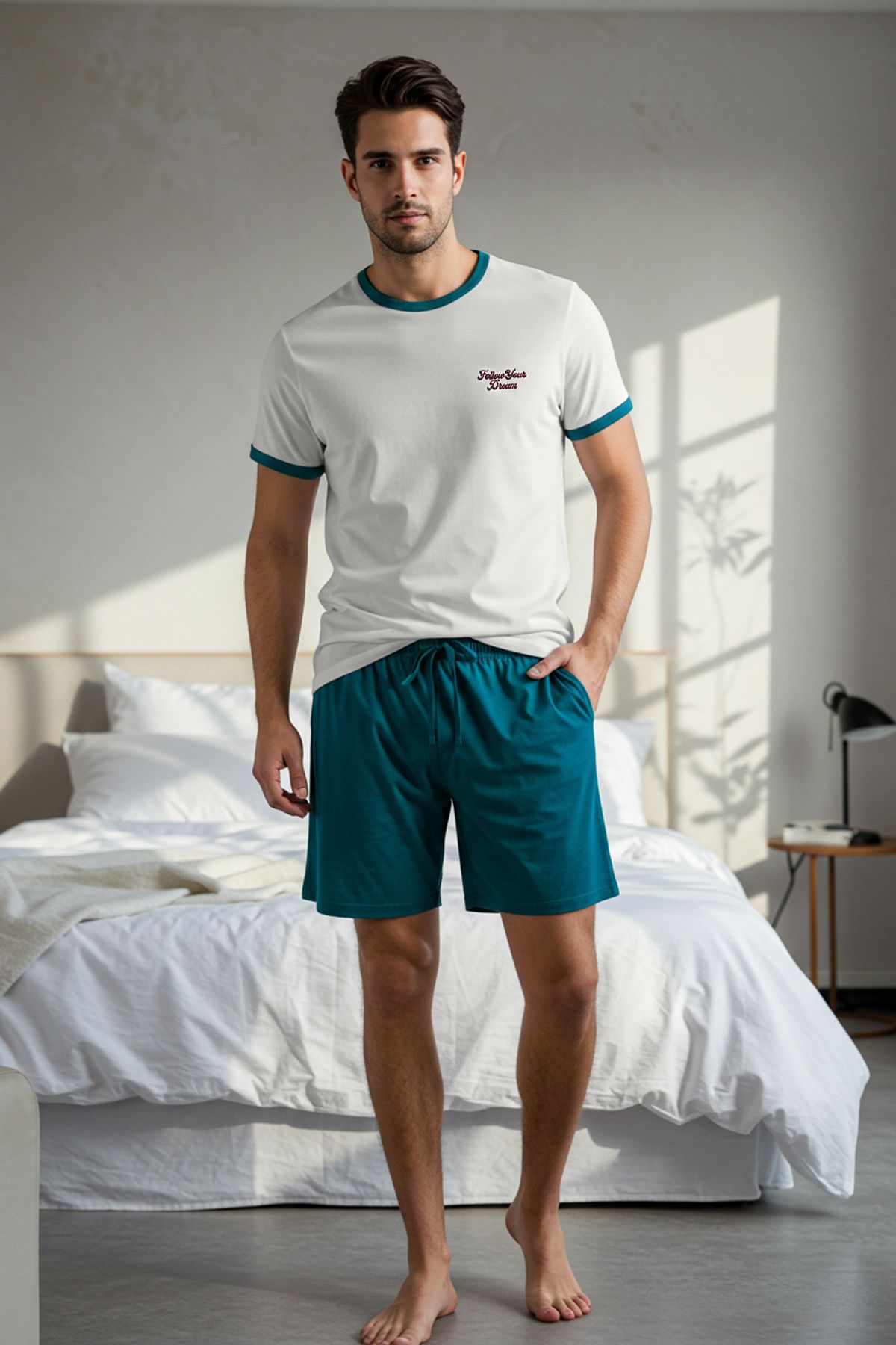 Trendyol Collection-Ecru smaragdově zelená vyšívaná sada pyžama Regular Fit s pletenými šortkami - TMNSS25PT00026 1