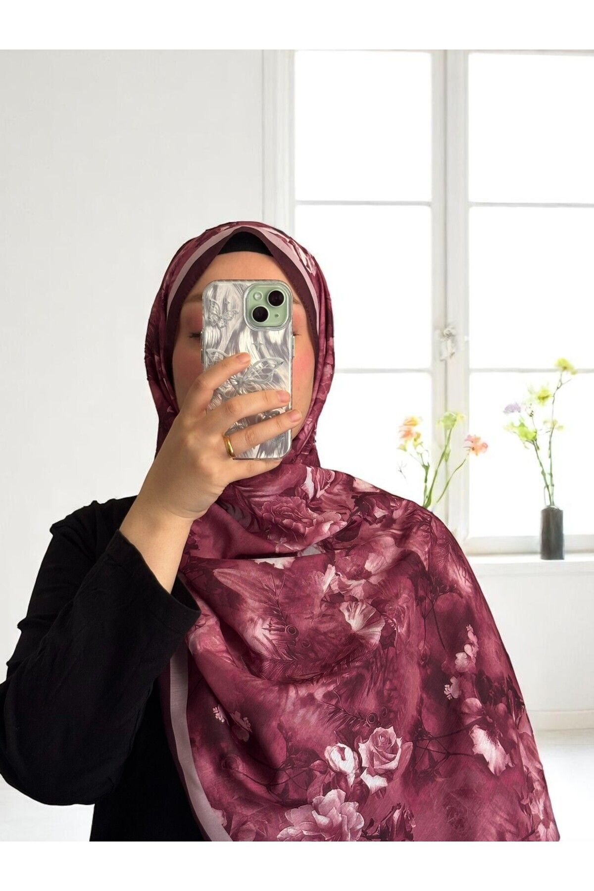Lavena scarfs Flora Serisi Çiçekli Desen Pamuklu Dijital Soft Şal - Mürdüm