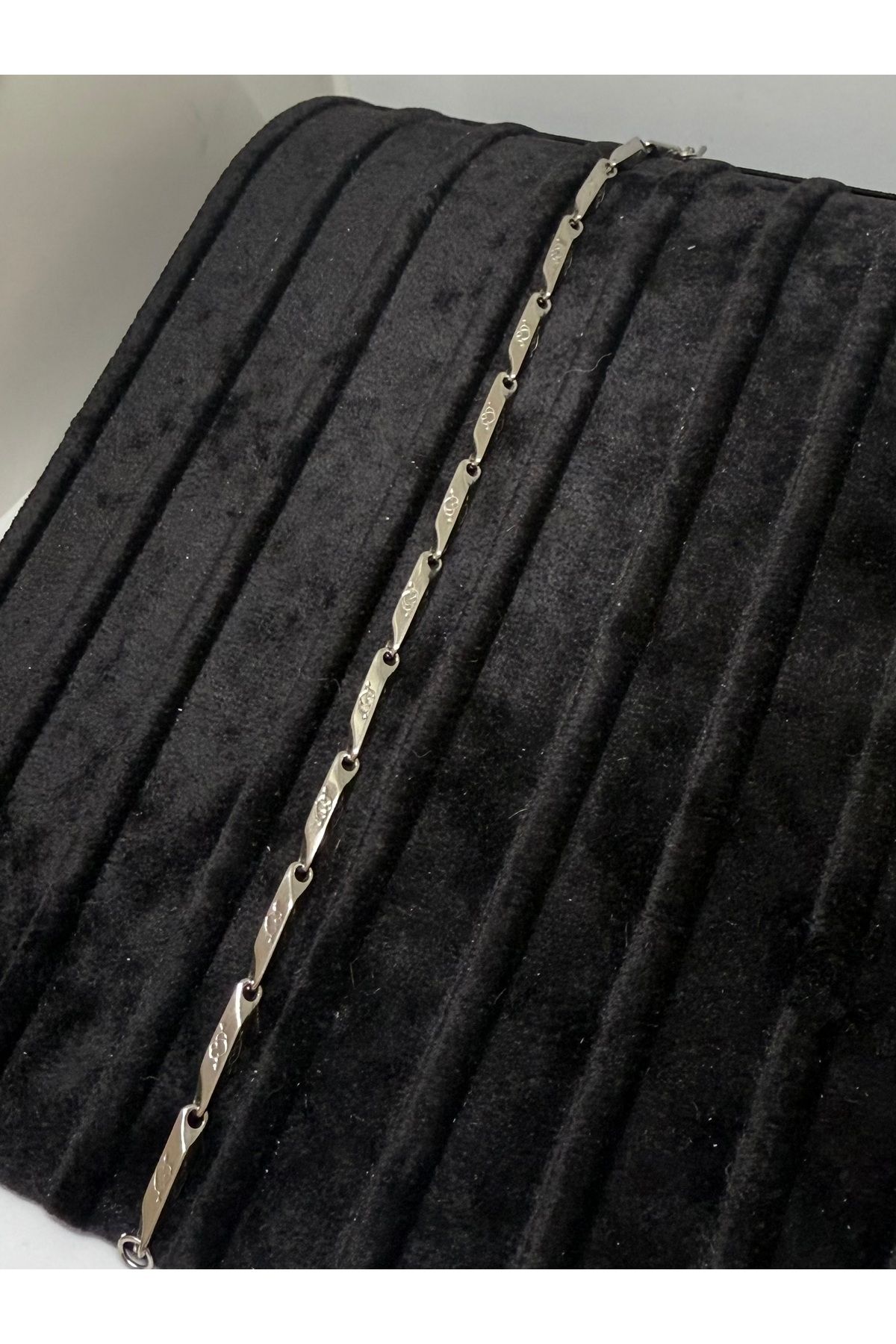 Gulsah's Store Çelik erkek oklu kalp detaylı hibrit bileklik
