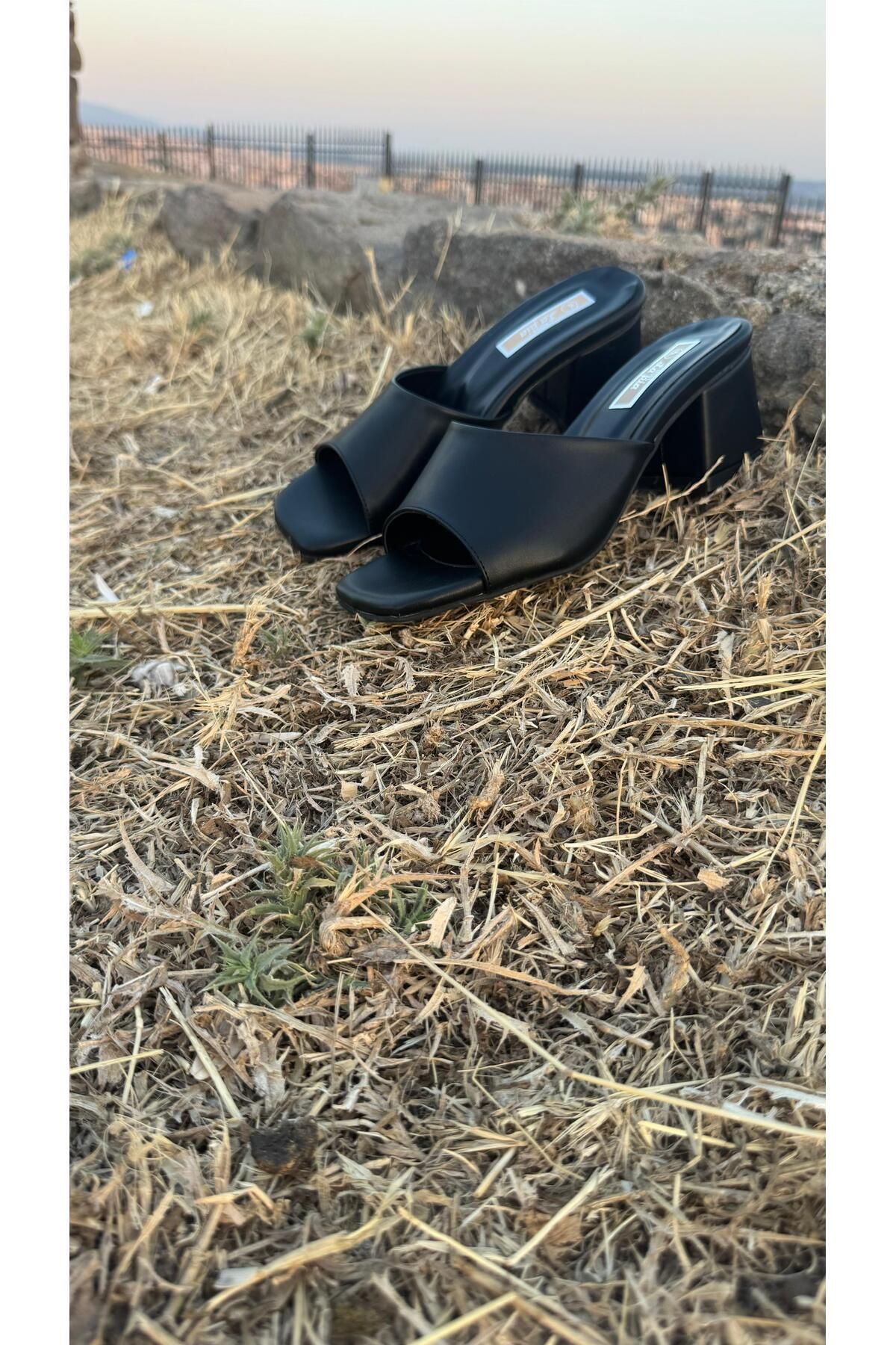 ŞAWURO ŞAWURO KADIN TERLİK TOPUK BOYU 5 CM