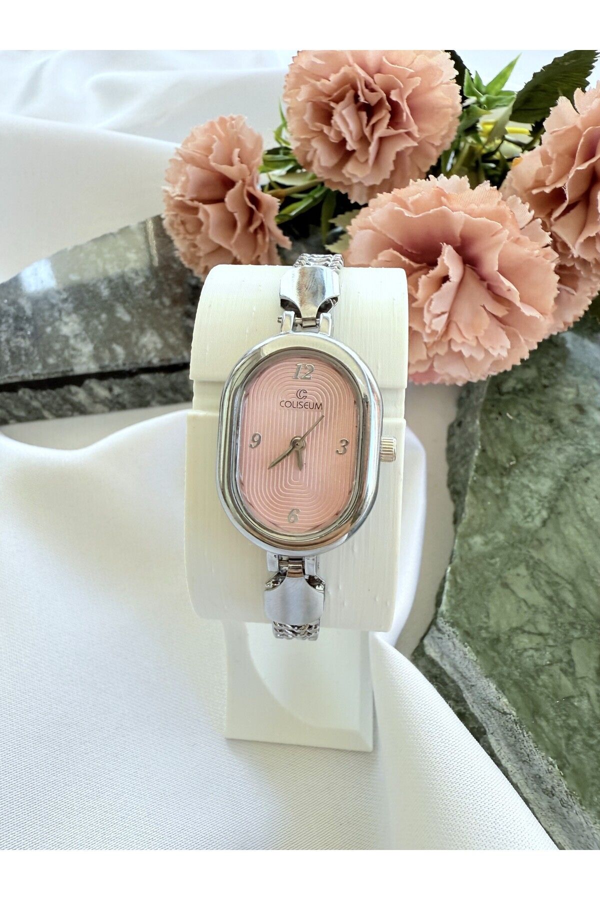 Mazzy Vintage Oval Gümüş İçi Pembe Kadın Kol Saati