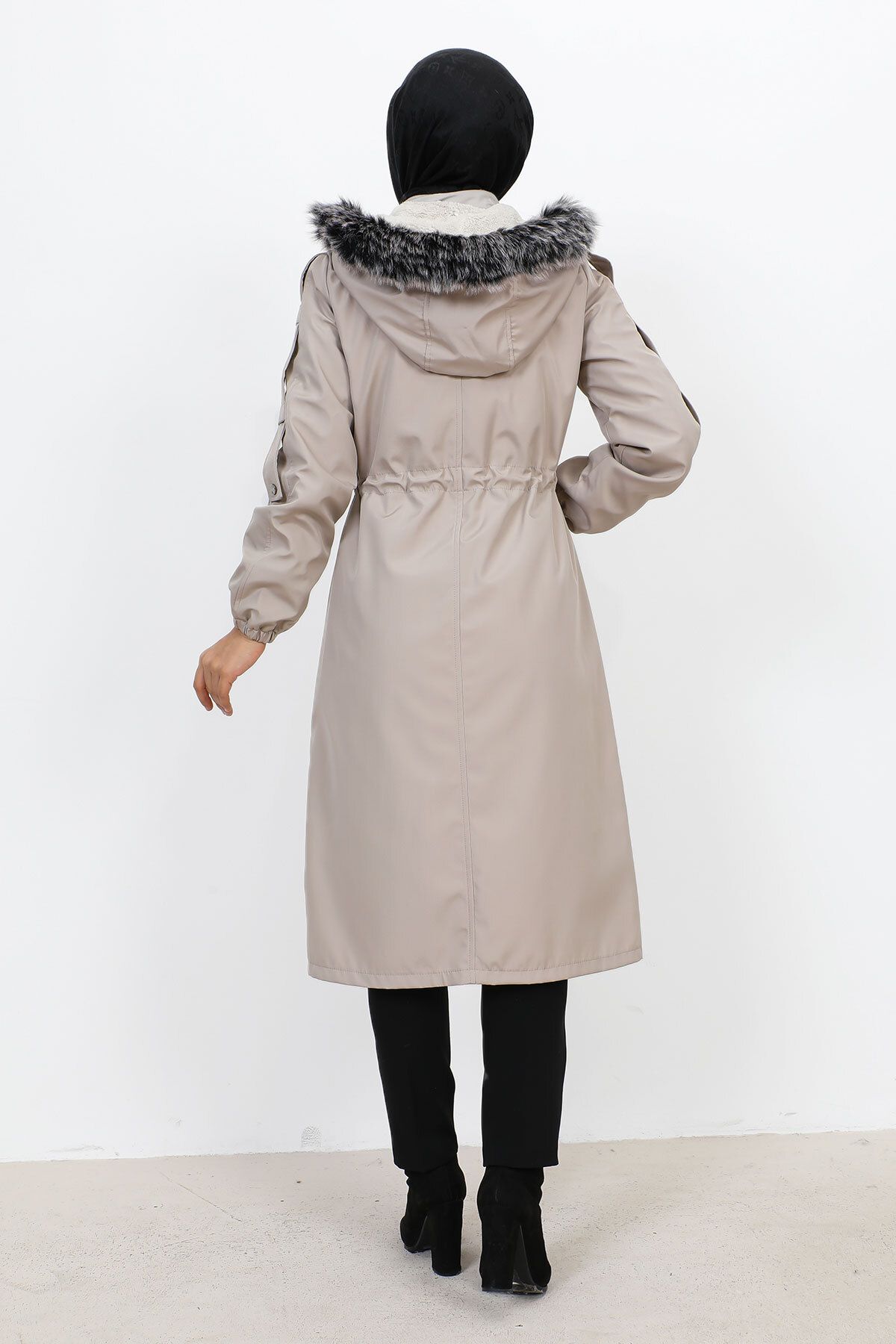 Tesettür Dünyası-Medium Length Bondit Coat with Plush Lining TSD231114 Beige 5