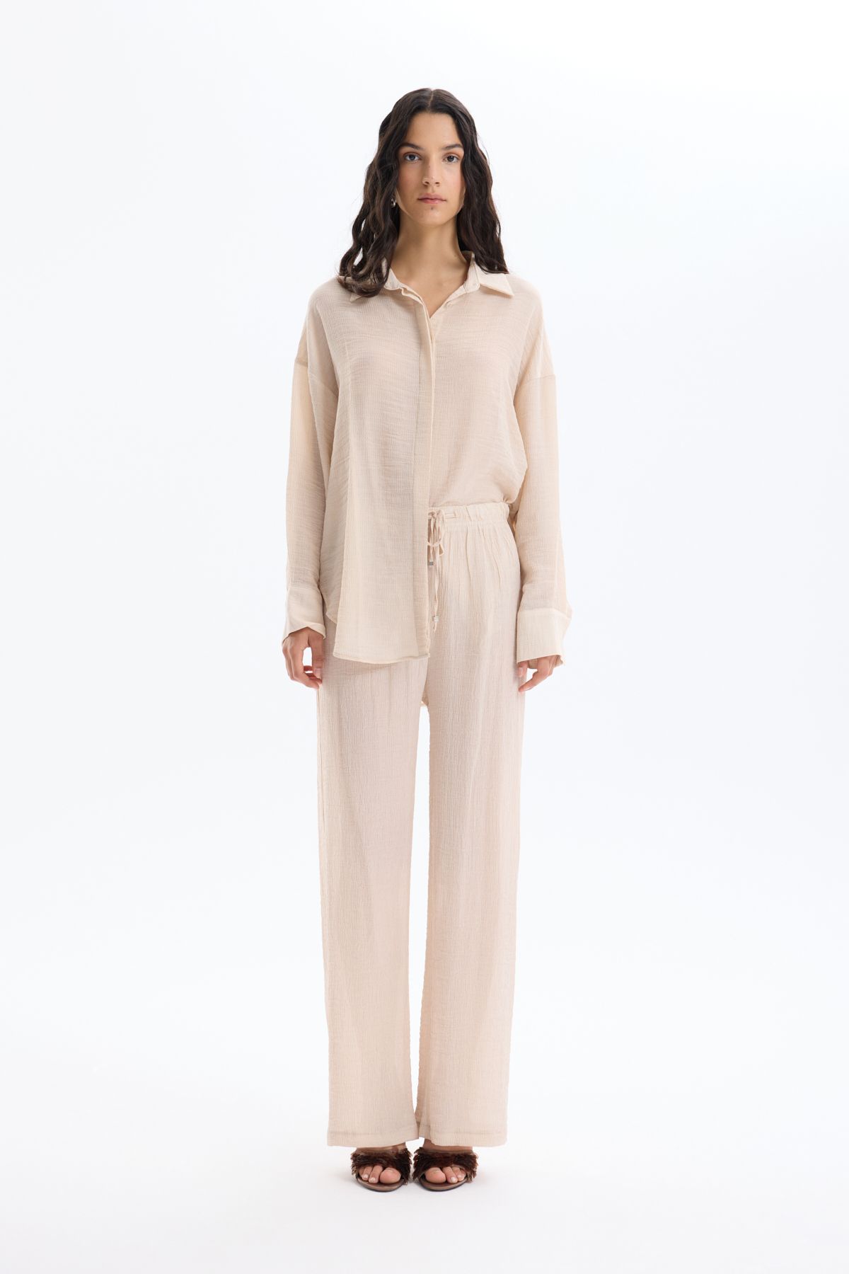 Quzu-Elastic Waist Textured Trousers Stone 4