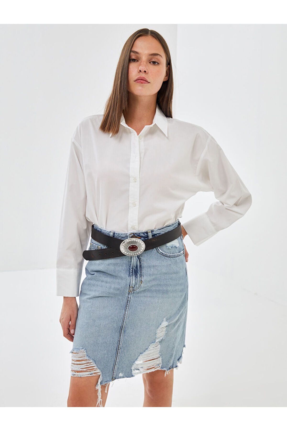 LC Waikiki LCW Standart Fit Yırtık Detaylı Kadın Jean Etek