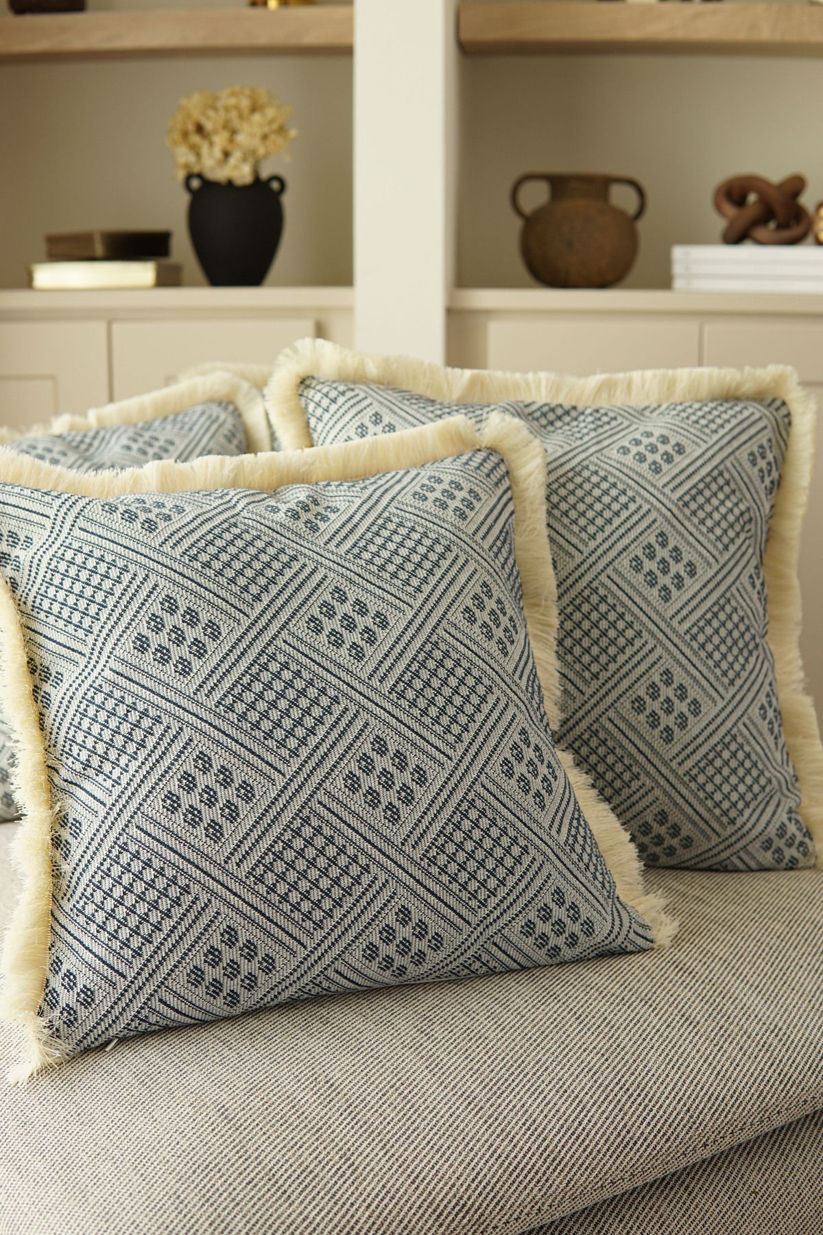 Pilloveland 2 Adet Doğal Pamuklu Geleneksel Buldan Dokuma Kırlent Kılıfı - 42*42 Cm - Gri