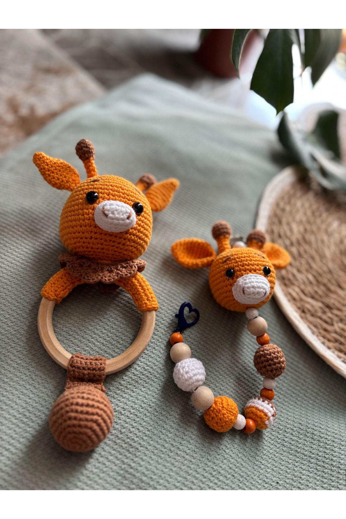 Aia&Co Amigurumi Sevimli Zürafa Emzik Zinciri Diş Kaşıyıcı Çıngırak 2'li Set