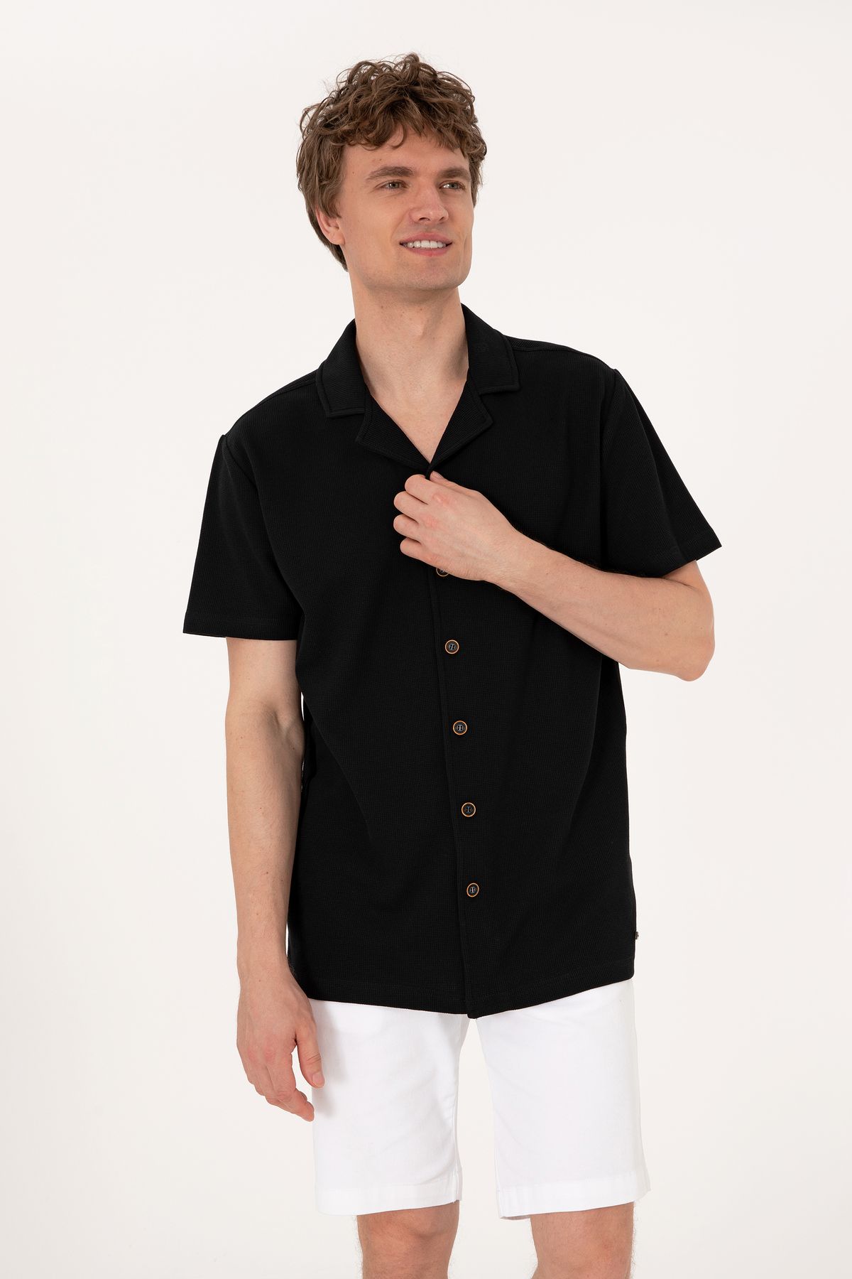 U.S. Polo Assn. Erkek Siyah Örme Gömlek 50306977-VR046