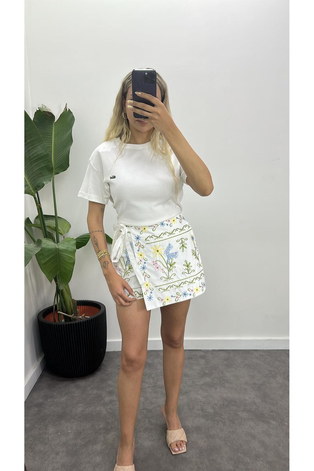 Acar Boutique Tasarım Desenli Şort Etek