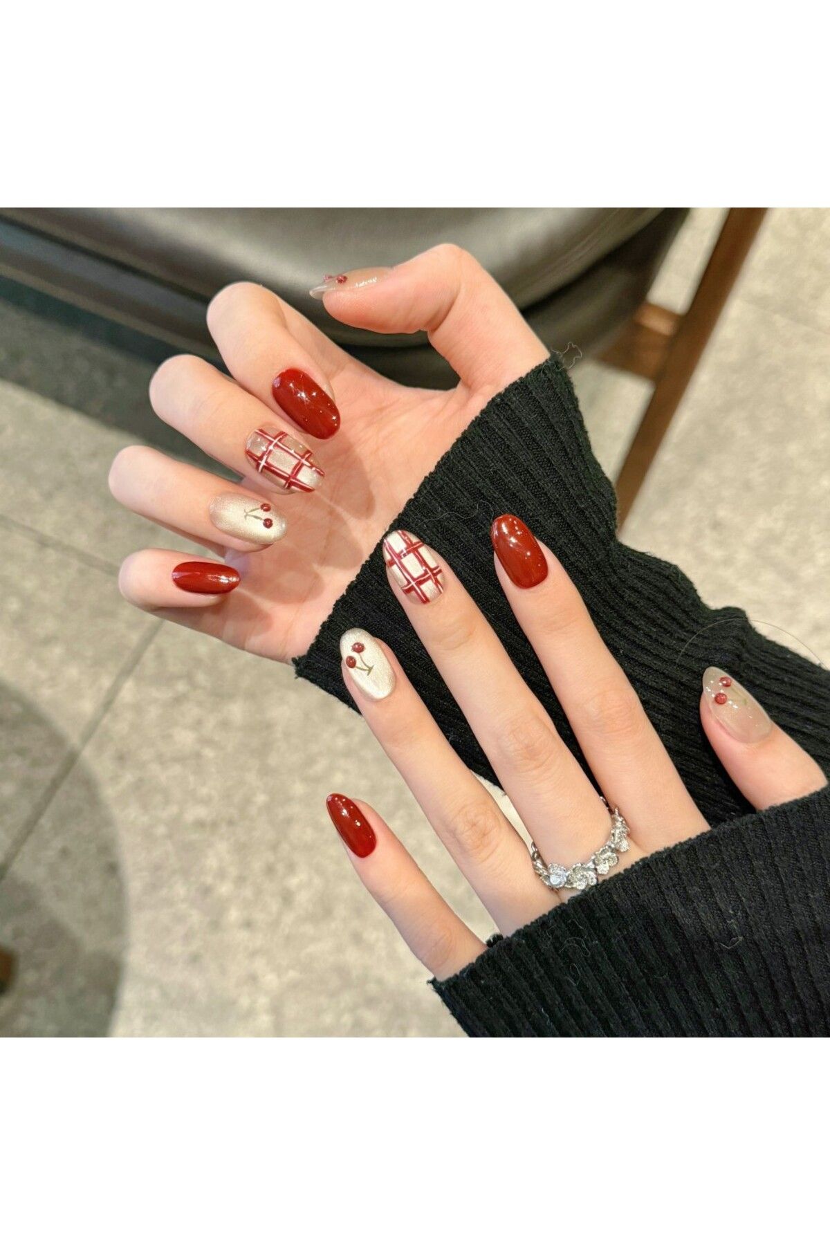 Takma Takma Tekrar Kullanılabilir El Yapımı Protez Takma Tırnak TT1124 - Cherry Sparkle - 10'lu XS-Kırmızı