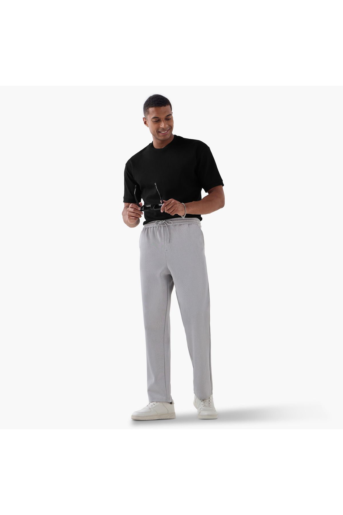 Iconic-Regular Fit Pants with Drawstring Closure and Pockets 2