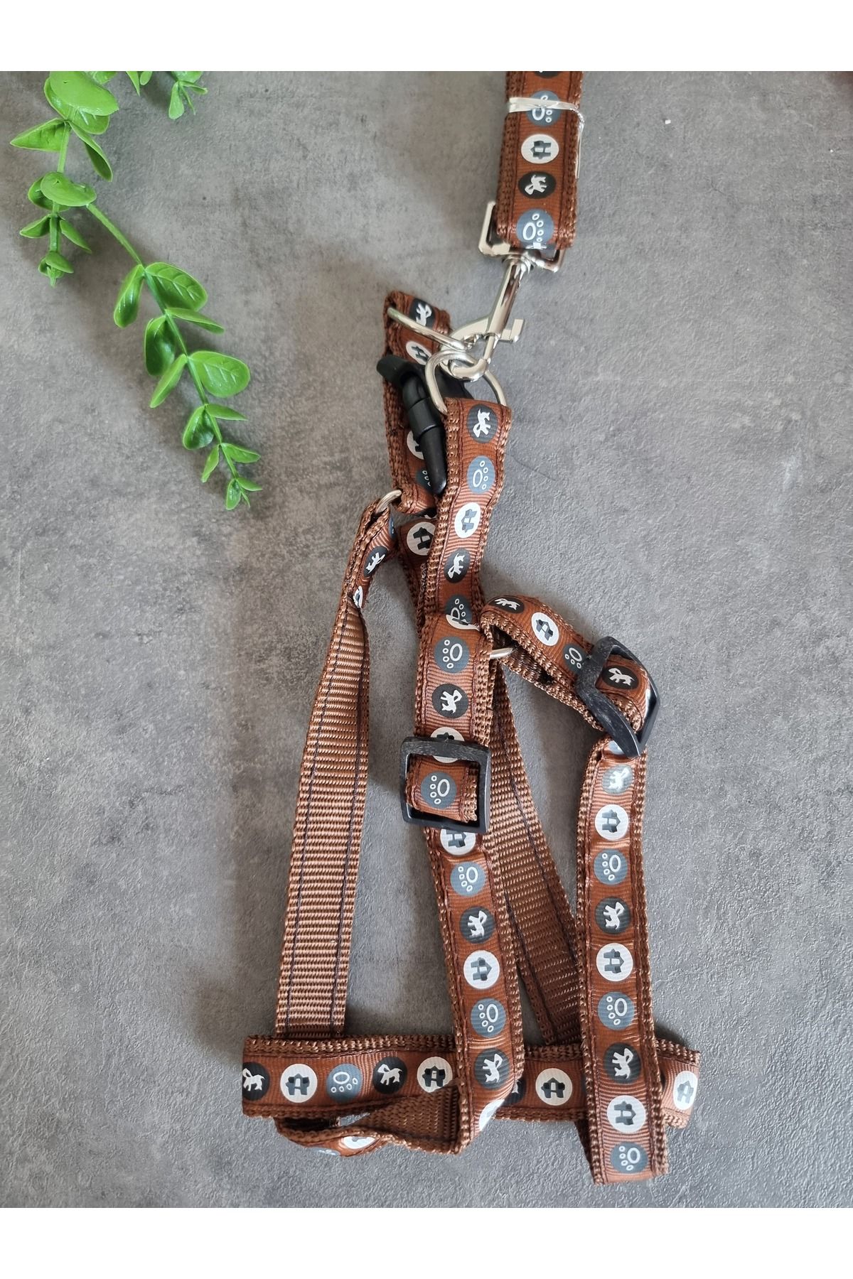 Pet Aksesuar Köpek göğüs tasması ve gezdirme kayışi seti 2si1 arada,2 cm.Karışık tasarımlar