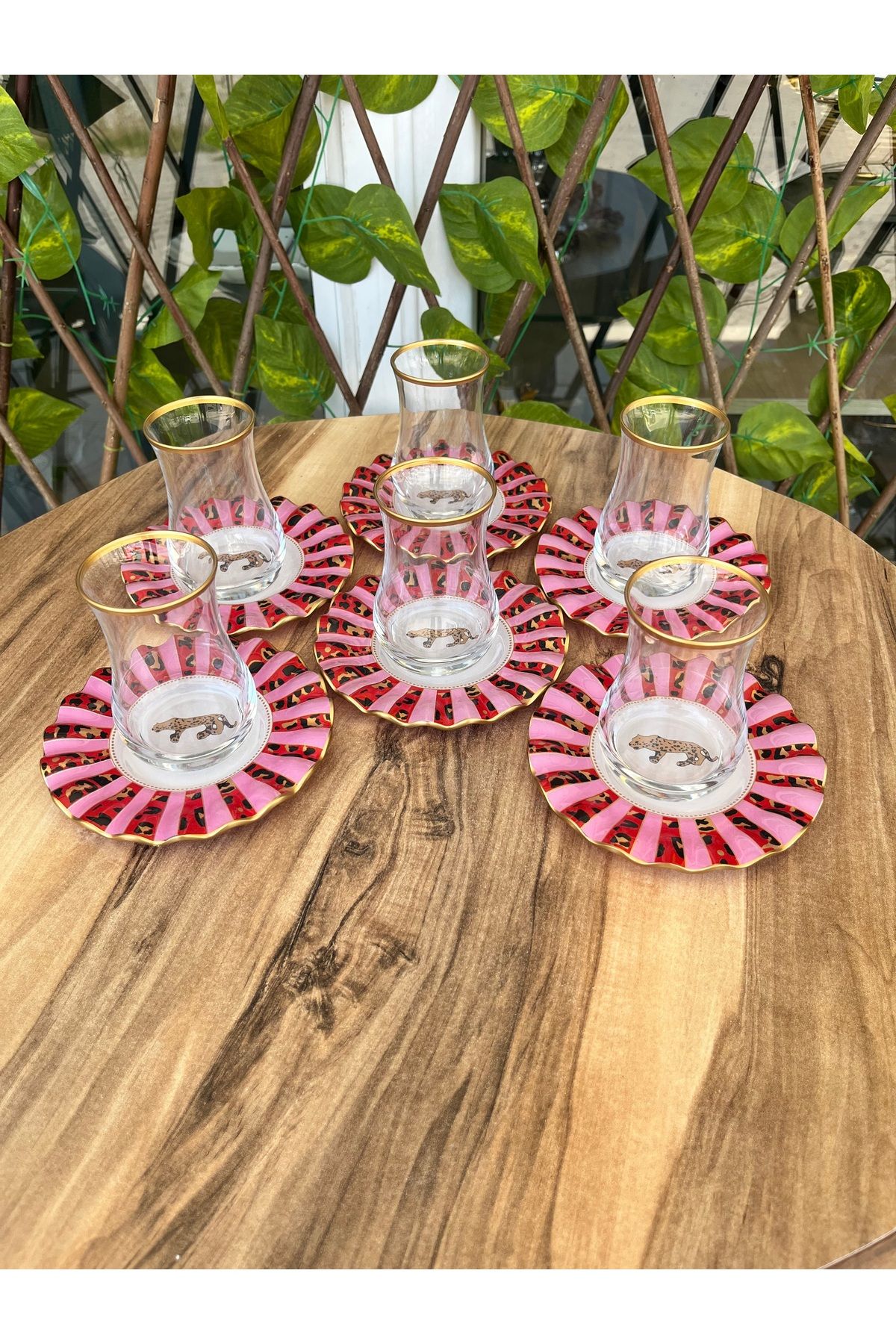 GÜRCÜGLASS Pembe leopar çay seti 12 prç