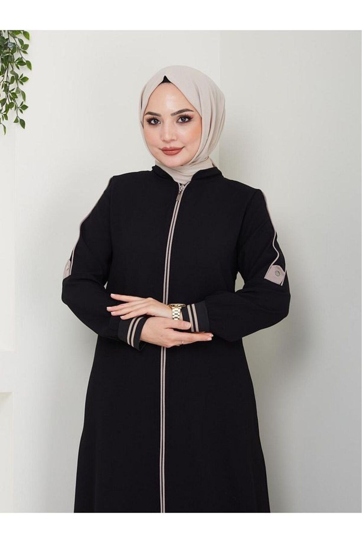 ULUEL STORE Kol Ribanalı Omuz Detaylı Ferace